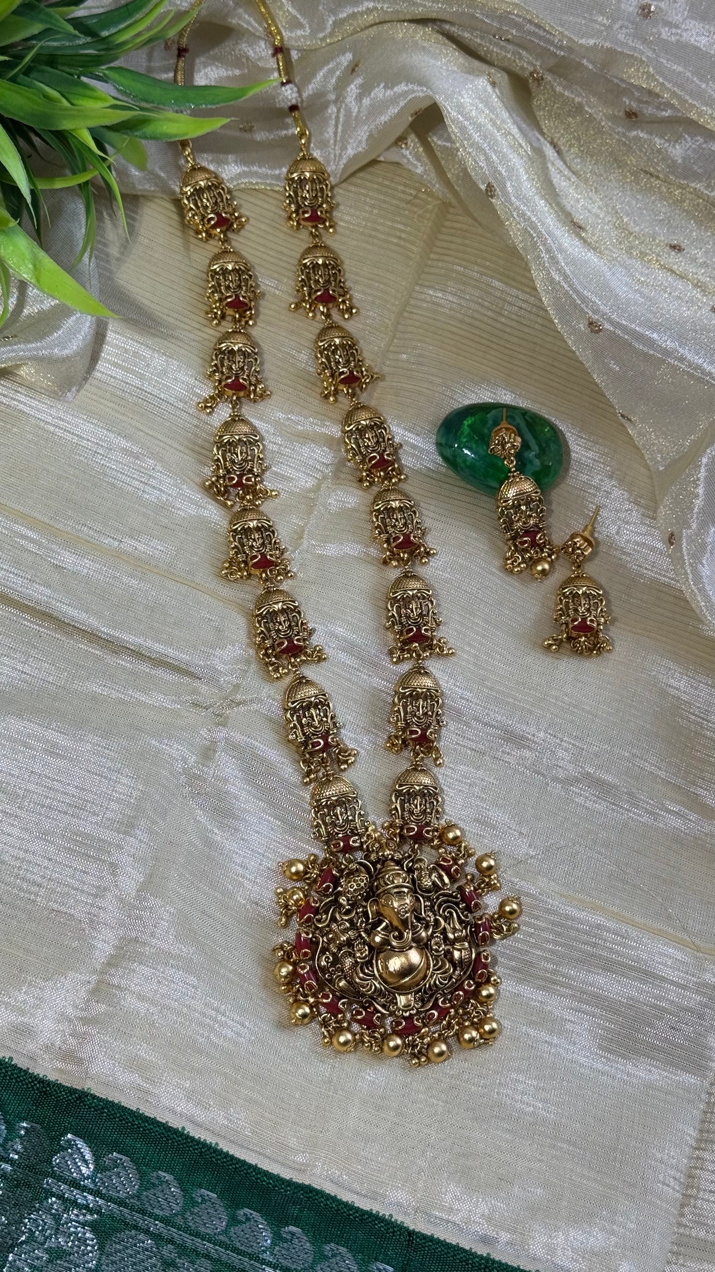 Necklace sets
