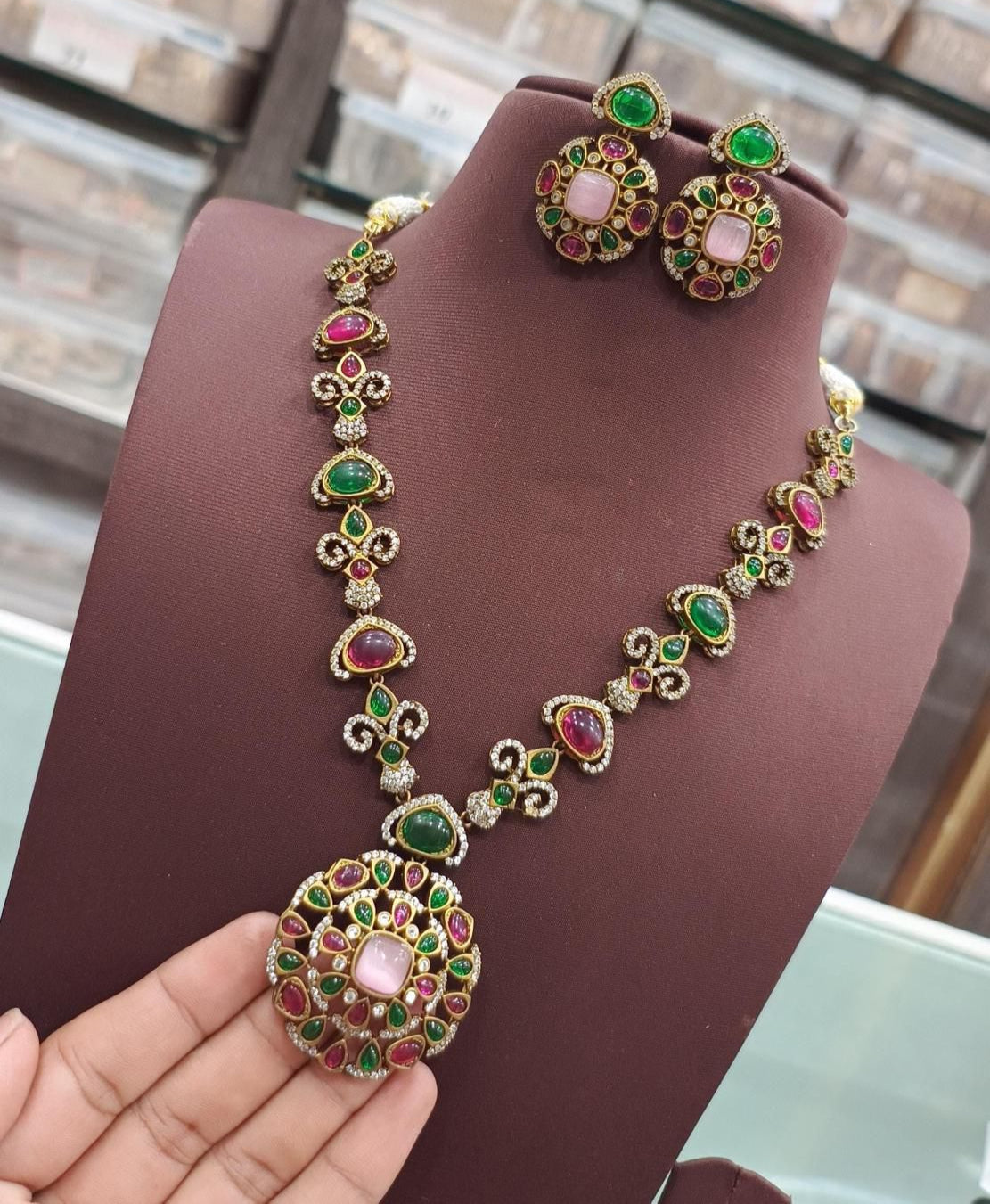 victorian necklace set