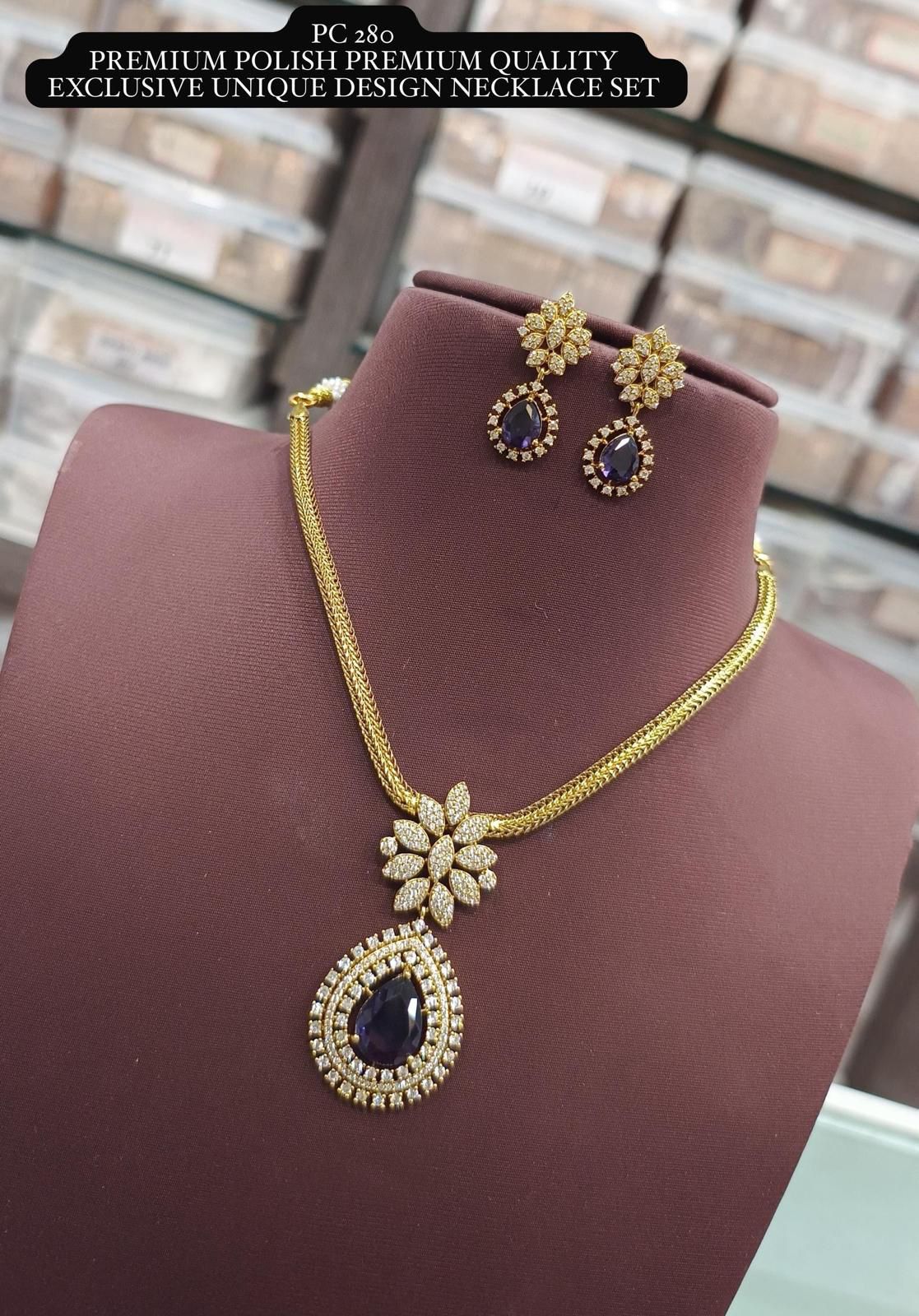 AD pendant set