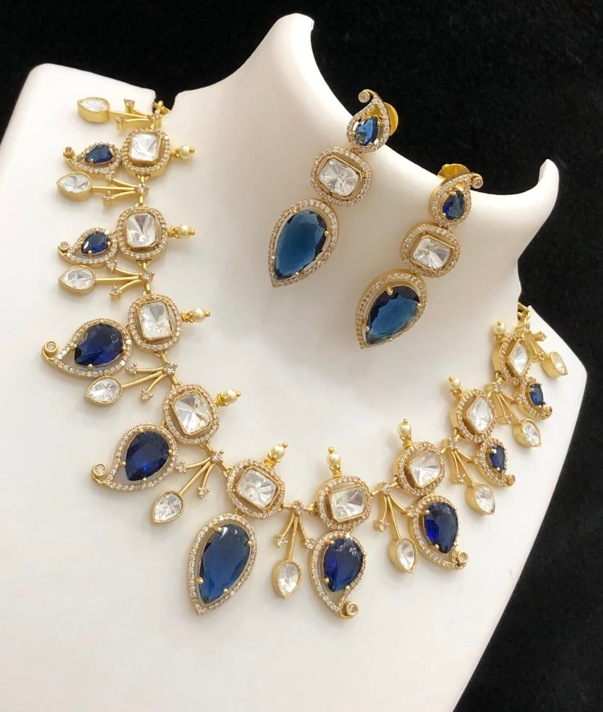 Kundan sets