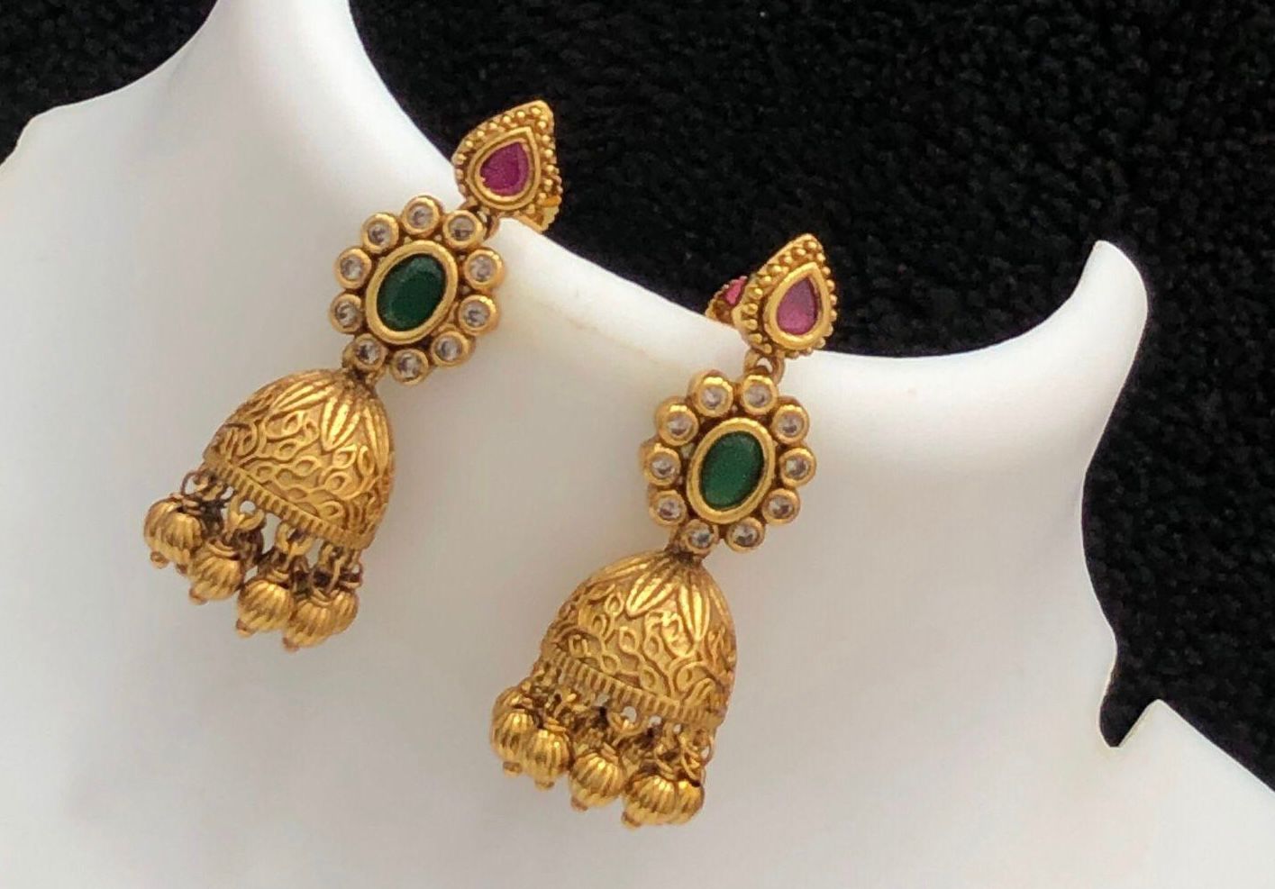 Antique jumkas
