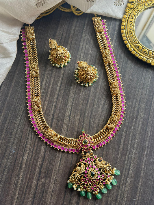 Long jilabi haram