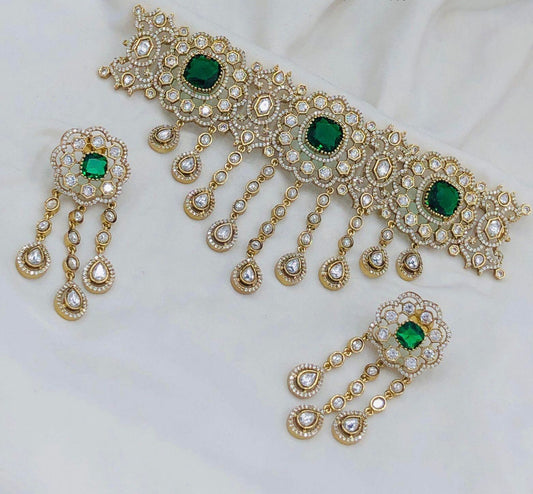 AD wedding green choker