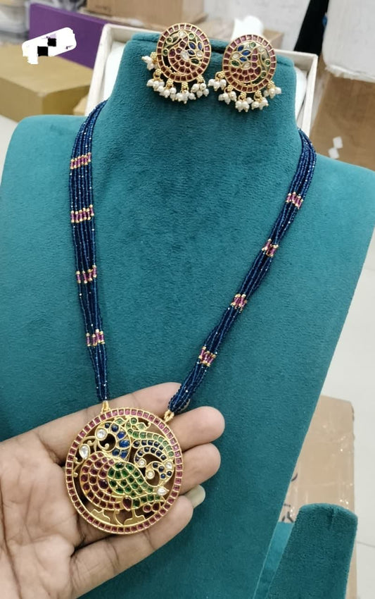 Blue beads with jadau kemp pendant set