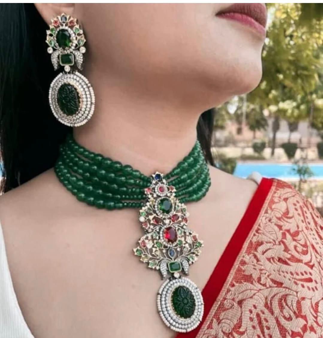 Green Beads choker